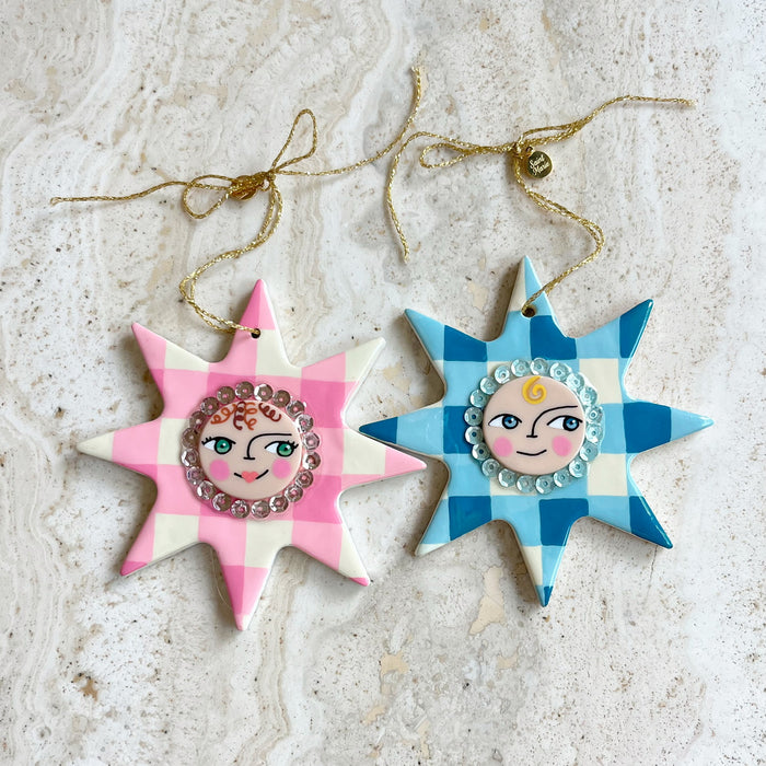 Plaid Ornament w. Sequin Frame